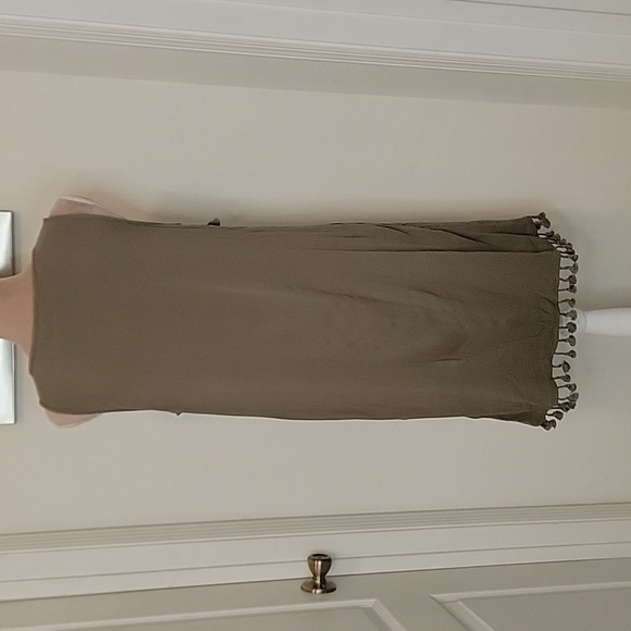 New Directions Army Green Boho Dress with Tassles, Size M - Picture 5 of 7